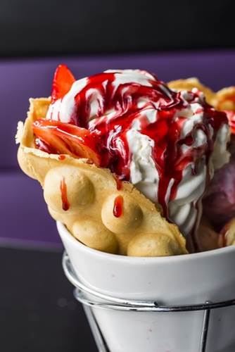 Creams Cafe dessert