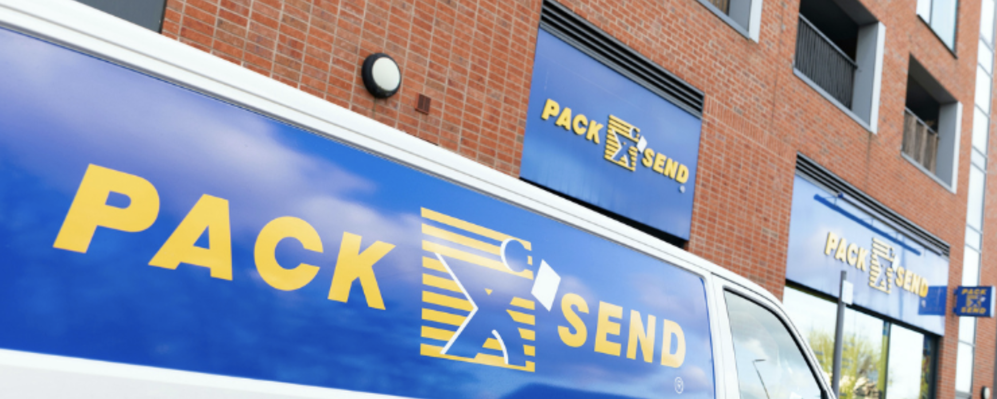 Pack & Send van